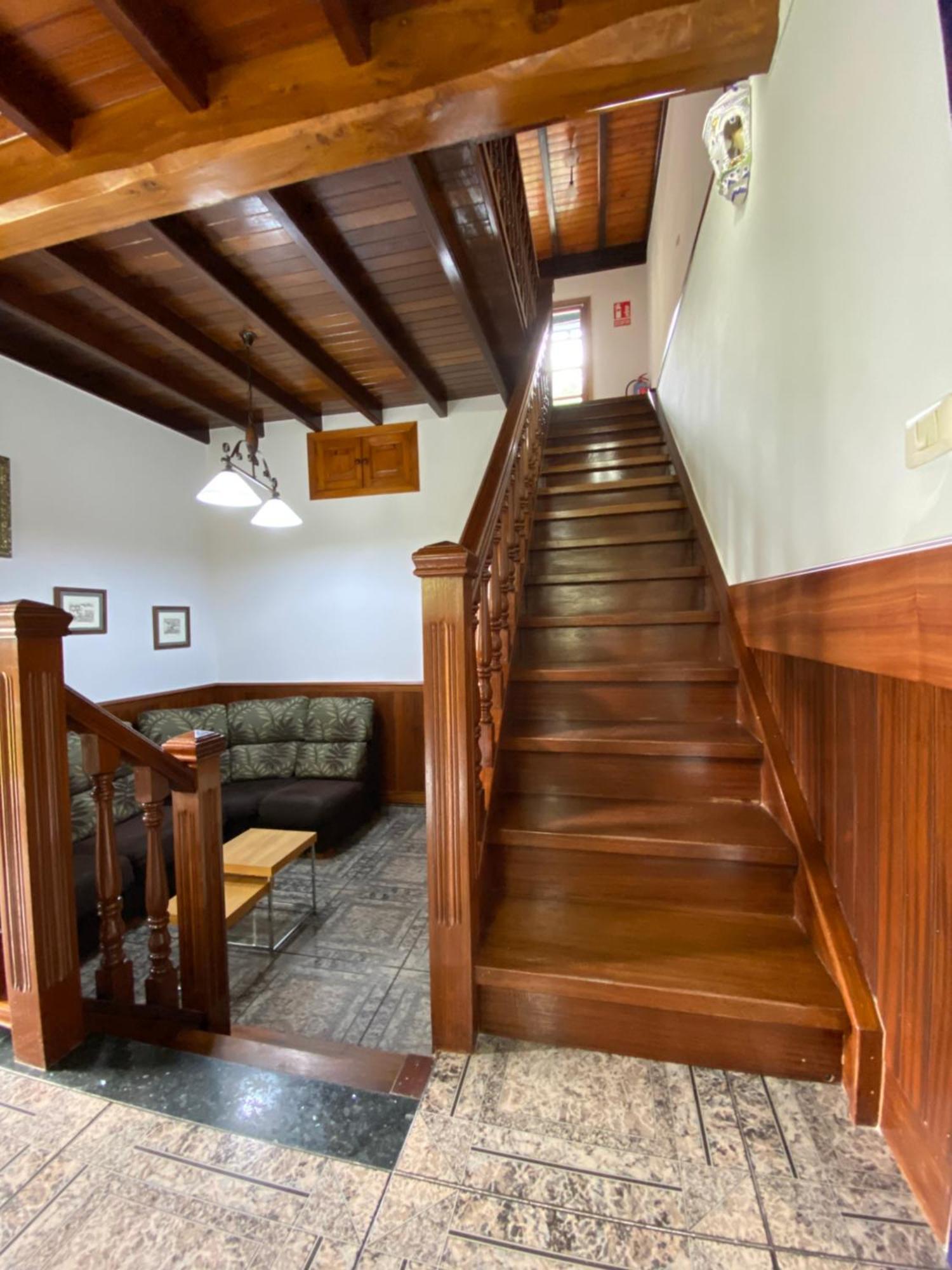 Casa Gin Tazones Villa Luaran gambar