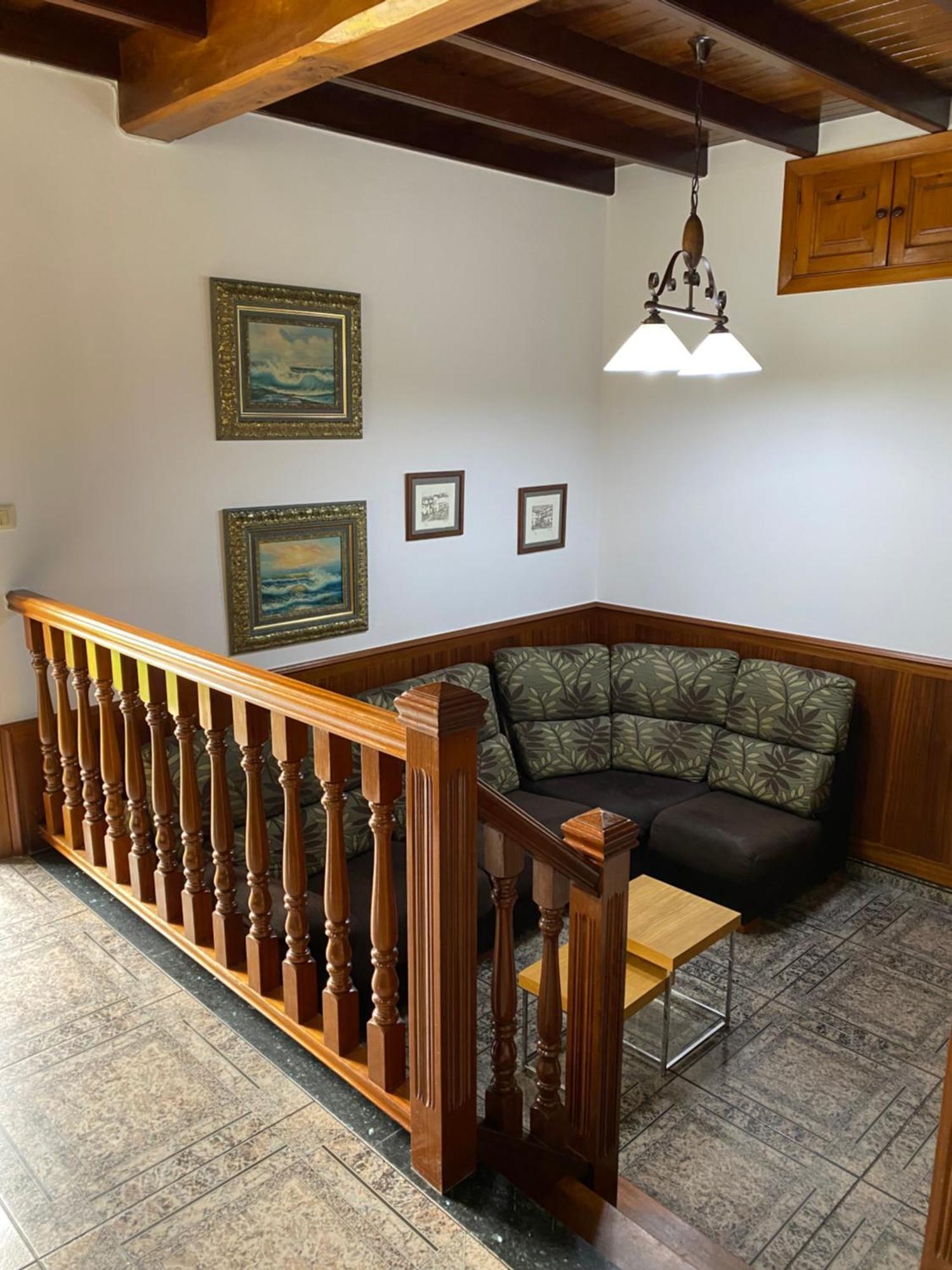 Casa Gin Tazones Villa Luaran gambar
